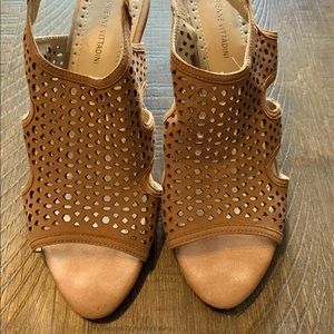 Womens shoes